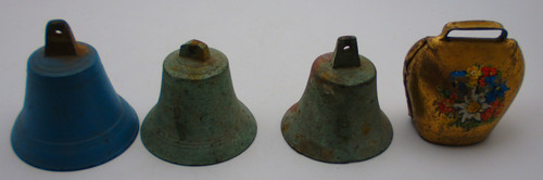 Alte kleine glocke - 4x,
