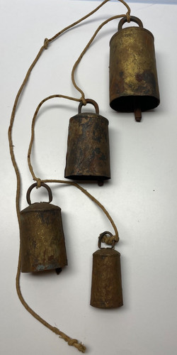 Alte kuhglocken mit - alte,