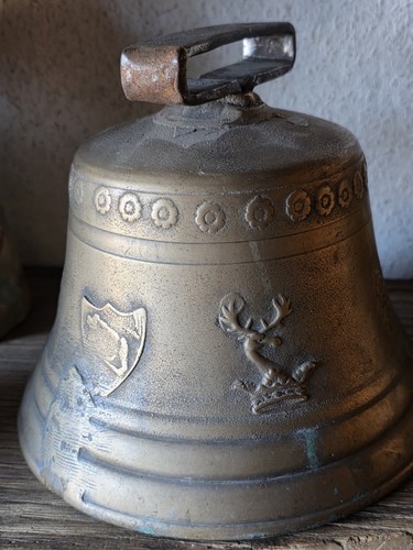 Glocke kuhglocke alpenschelle - glocke,