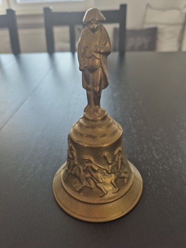 Vintage tischglocke aus - vintage-tischglocke,