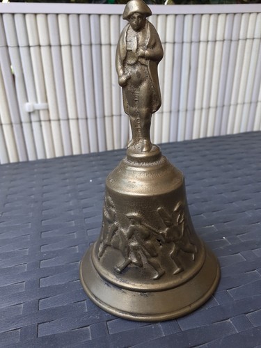Vintage tischglocke mit - tischglocke,